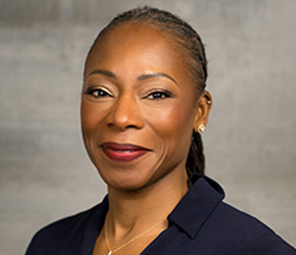 Photo dr myechia minter jordan